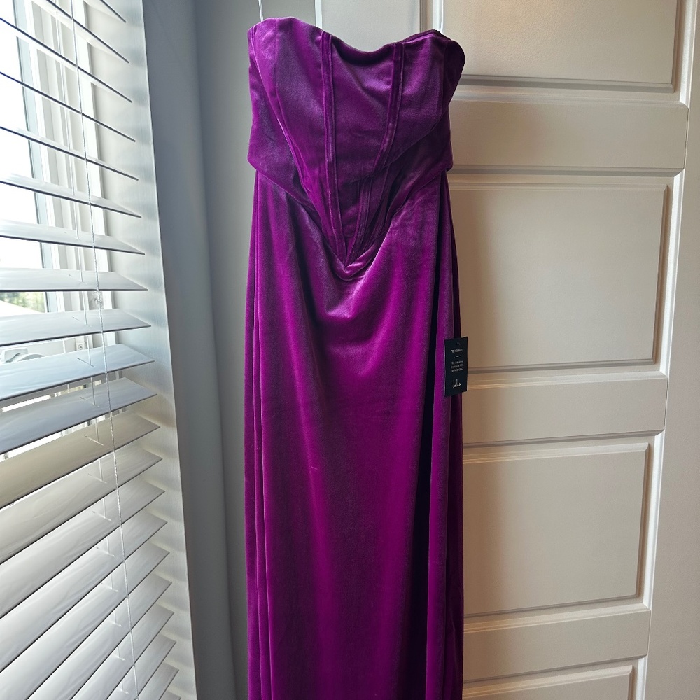 Wedding guest formal dress
